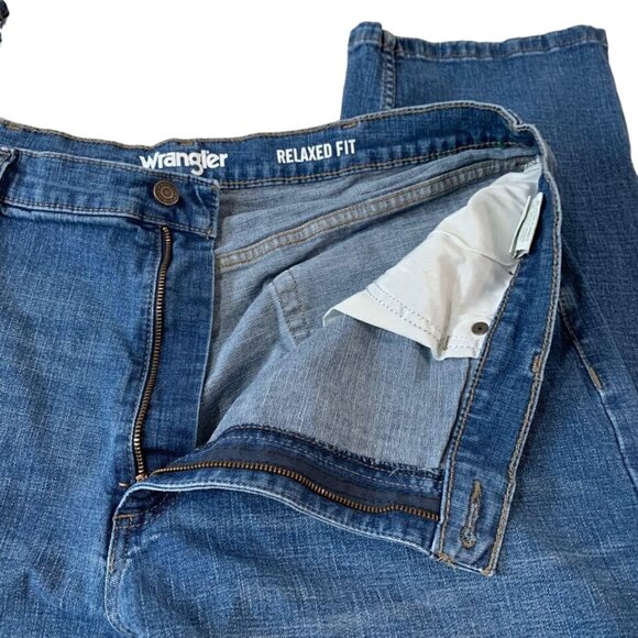 Wrangler Jeans Men’s Size 40x32 Relaxed Fit Western Style Denim Cowboy Rancher - Picture 6 of 10